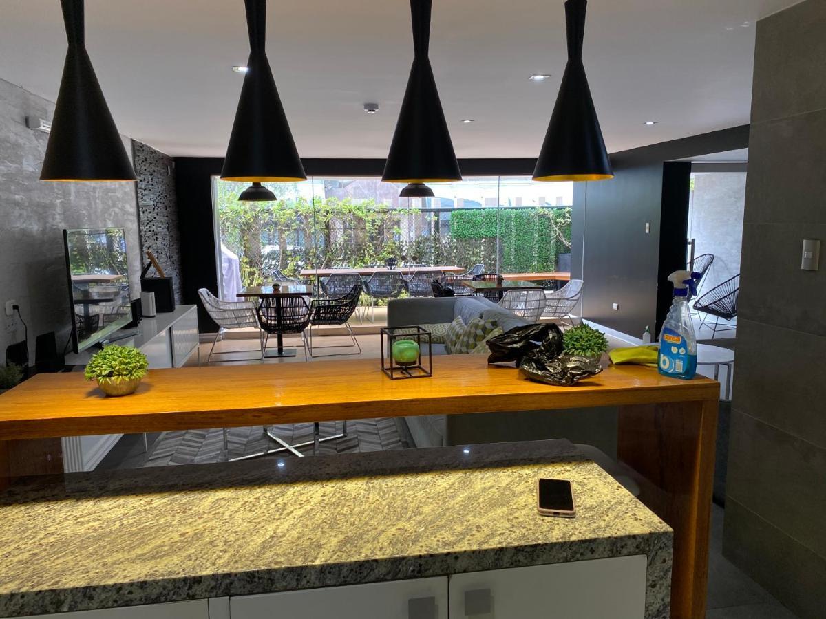 Apartamento Hermoso Con Piscina Miraflores- Canvas Lima